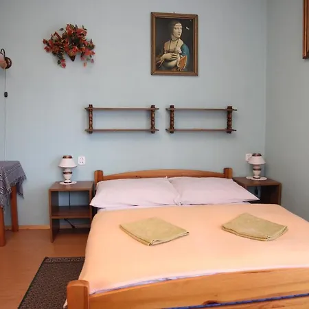 ベッド・アンド・ブレックファスト Jasna チョルシュティン